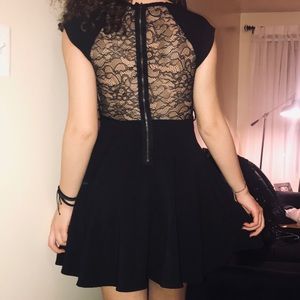 MONTEAU🖤 Be a bombshell 💣